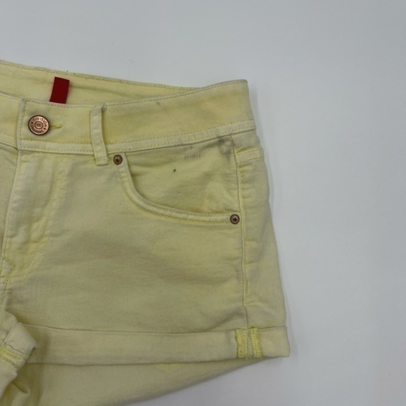 Divided Jean Shorts - Picture 4 of 5